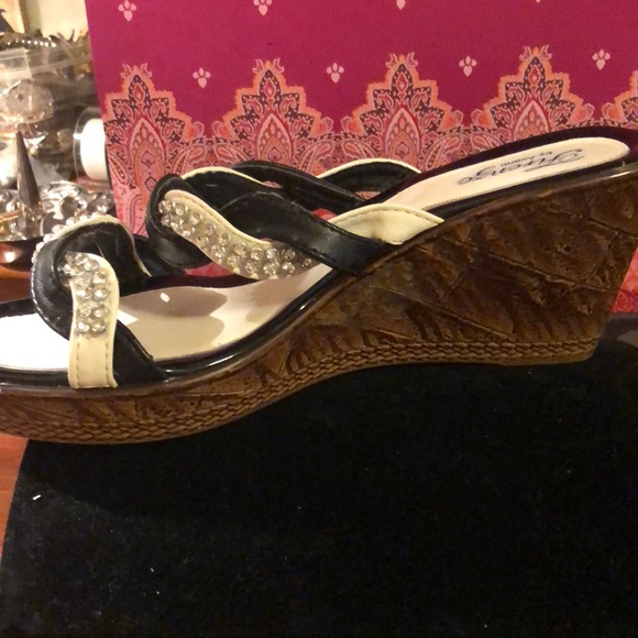 FIRENZE by AVANTI Size 7 - Picture 3 of 6